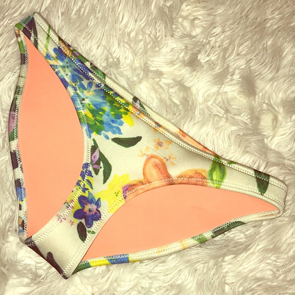 TRIANGL SWIM BOTTOMS